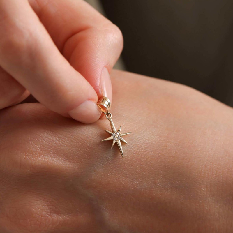 9K Gold Mini White North Star Pendant 3