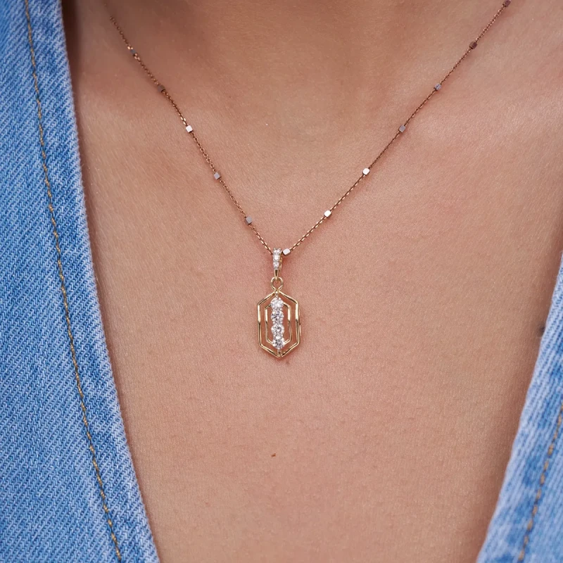 9kt Diamond Frame Pendant 6
